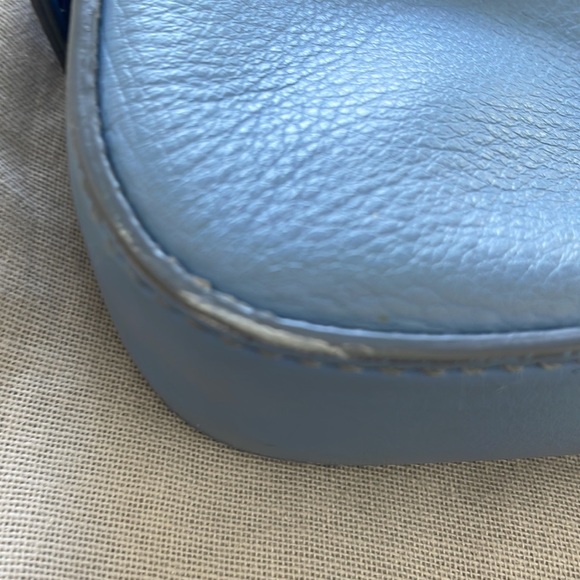 Baby light blue fendi baguette with convertible straps with authenticity card - Picture 8 of 11